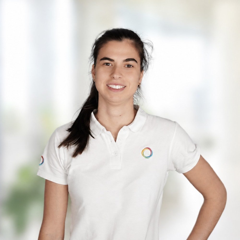 Sarai Espiñeira, Graduada en Fisioterapia y especialista en Método Kinesia360